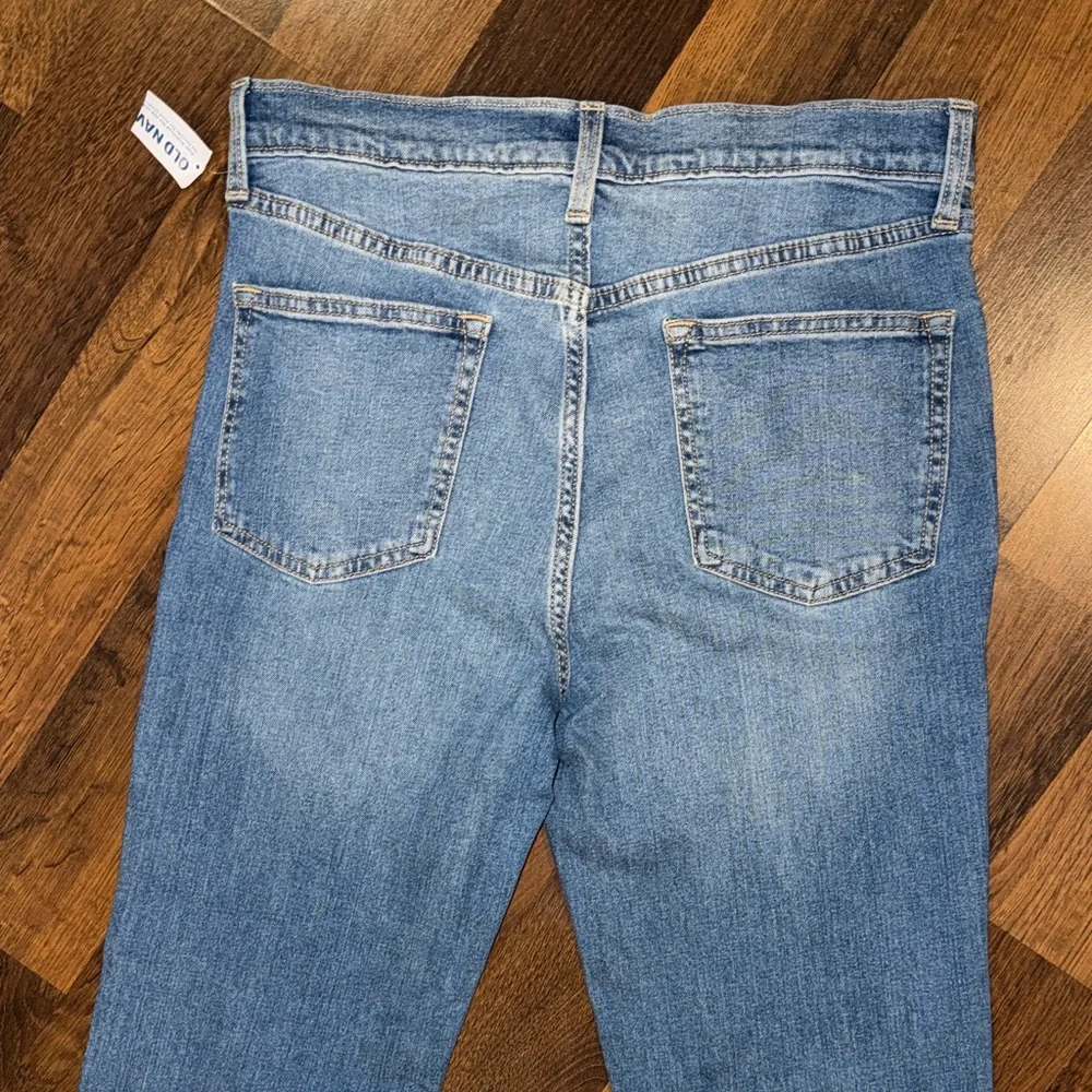 NWT Old Navy Boys Light Straight Jeans w Built in Flex (size 18)